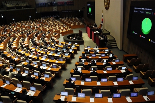 3월 국회 임시회 마지막 날인 30일 본회의가 열리고 있다