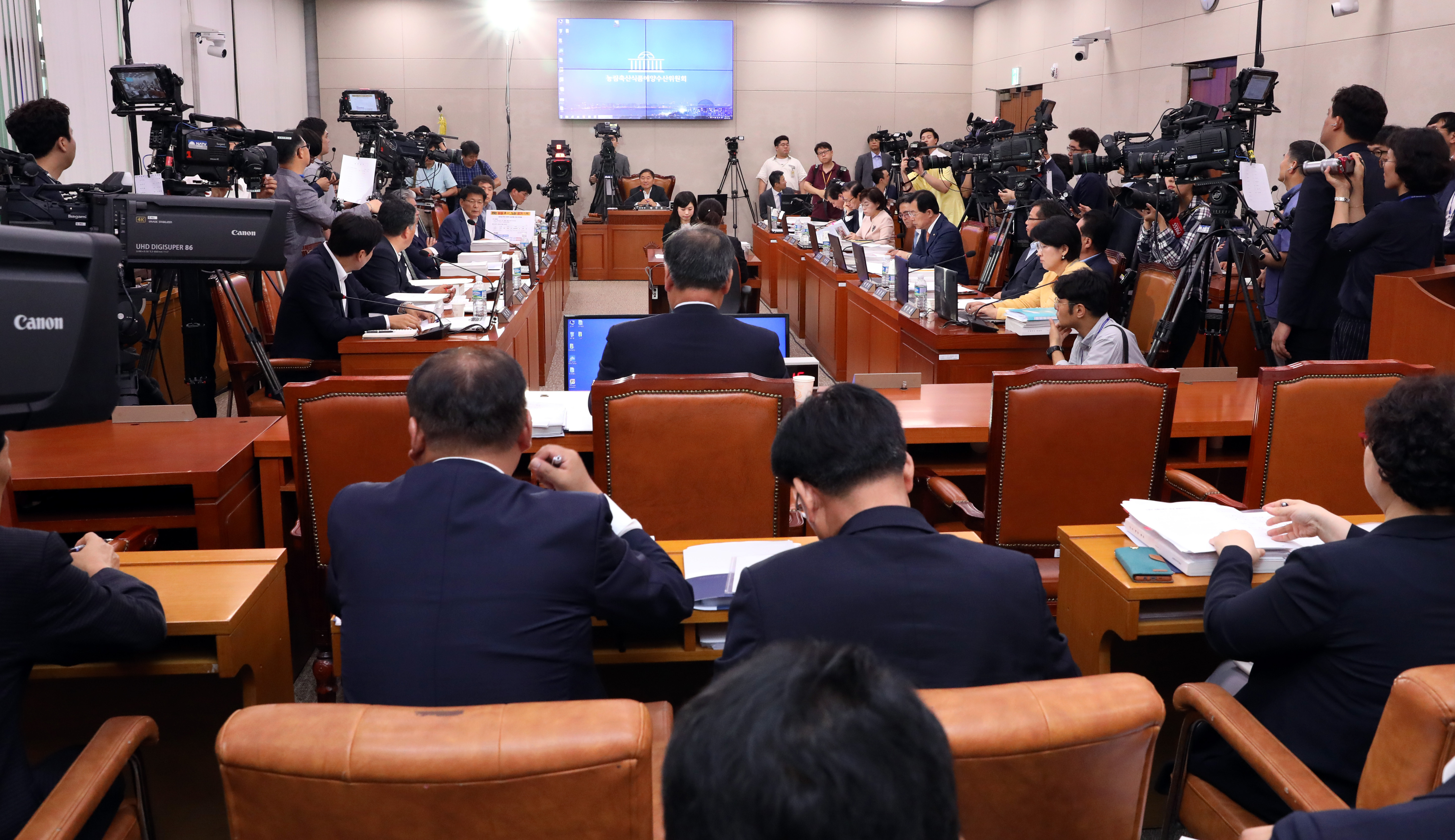 23일 오전 서울 여의도 국회에서 김선수 대법관 후보자 임명동의에 관한 인사청문특별위원회가 열리는 모습.