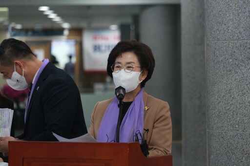 김상희 국회부의장은 18일(월) 국회의원회관 2층 로비에서 열린 장애인 주간 기념 '모두를 위한 따뜻한 기술' 전시회에 참석했다.