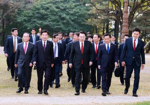 31일(화) 국회 사랑재에서 김진표 국회의장 주최 윤석열 대통령·국회 상임위원장 오찬이 진행 중인 모습.(사진=국회사무처 사진팀)