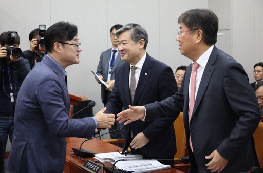 김대기 대통령실장이 7일(화) 국회운영위원회(위원장 윤재옥)가 실시한 국정감사에서 의원 질의에 답하고 있다.(사진=연합뉴스)