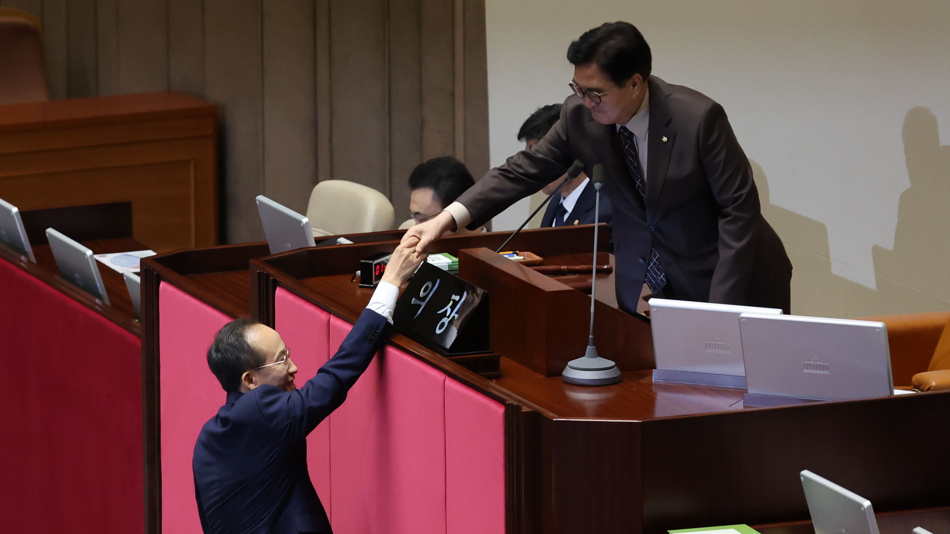 추경호 국민의힘 원내대표가 5일(목) 제418회국회(정기회) 제3차 본회의에서 국정에 관한 교섭단체대표연설을 하고 있다.(사진=뉴시스)