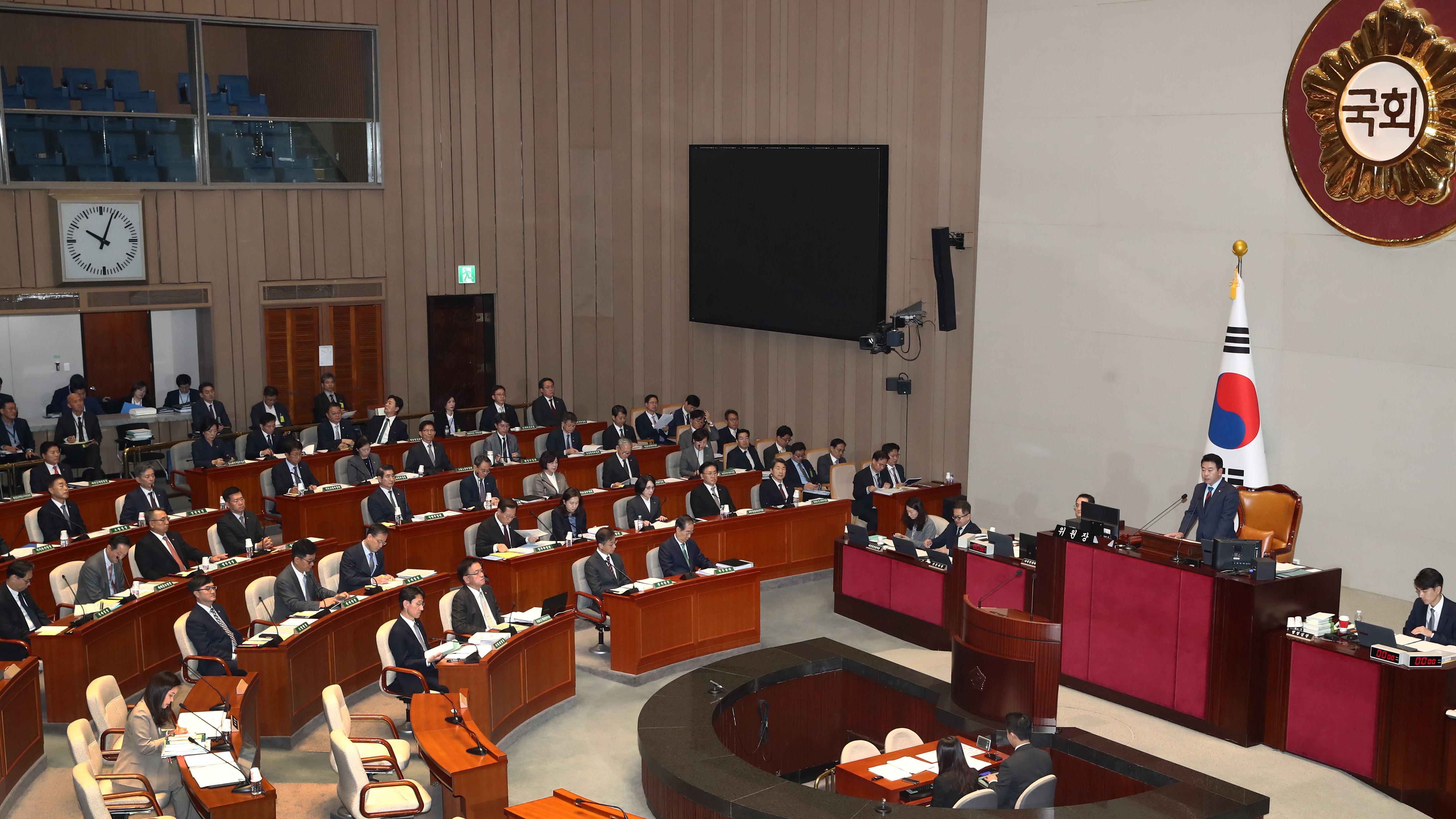 국회 예산결산특별위원회(위원장 박정)는 7일(목) 제418회국회(정기회) 제7차 전체회의